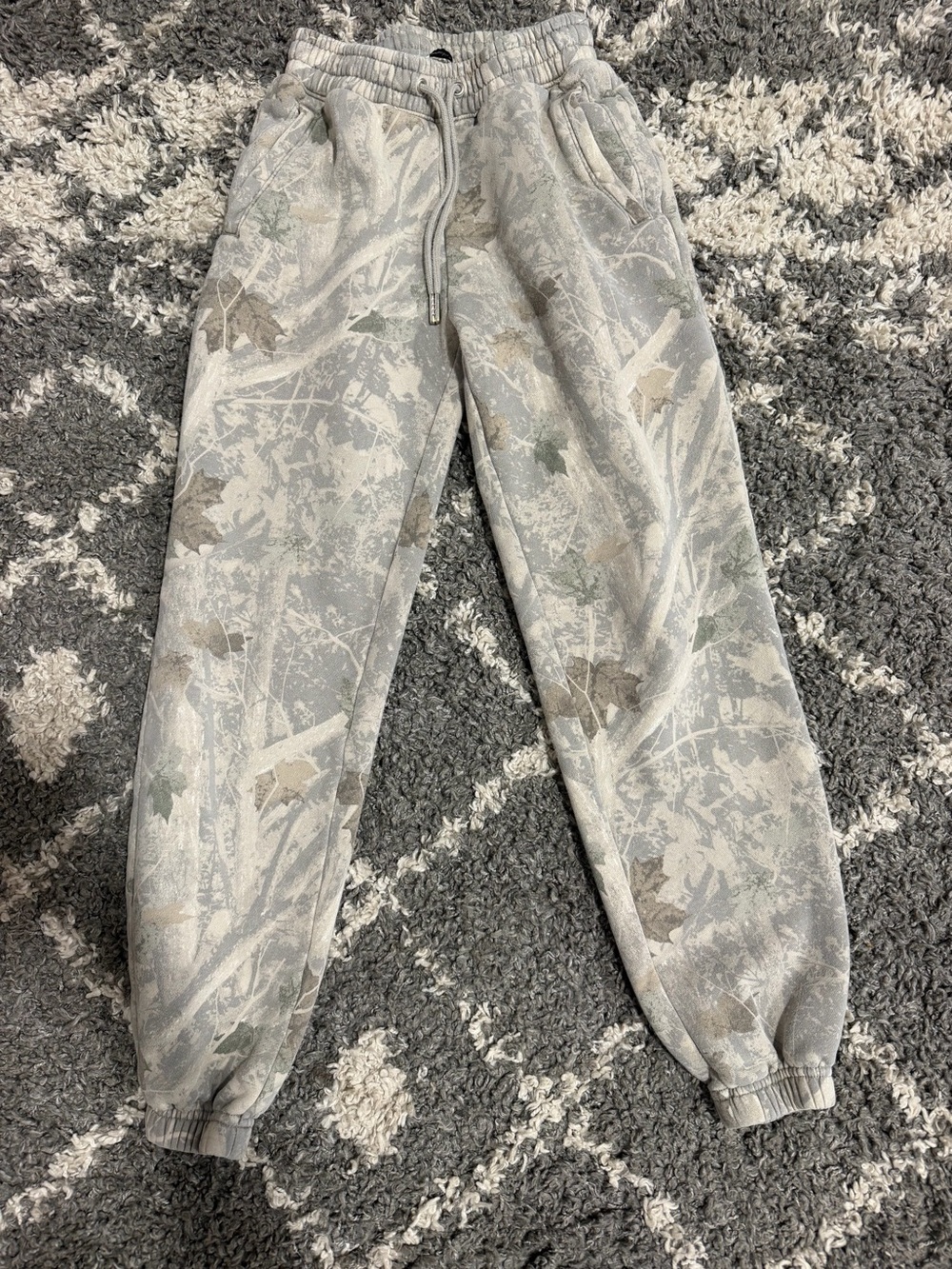 Women’s Abercrombie light Camo Jogger Sweatpants